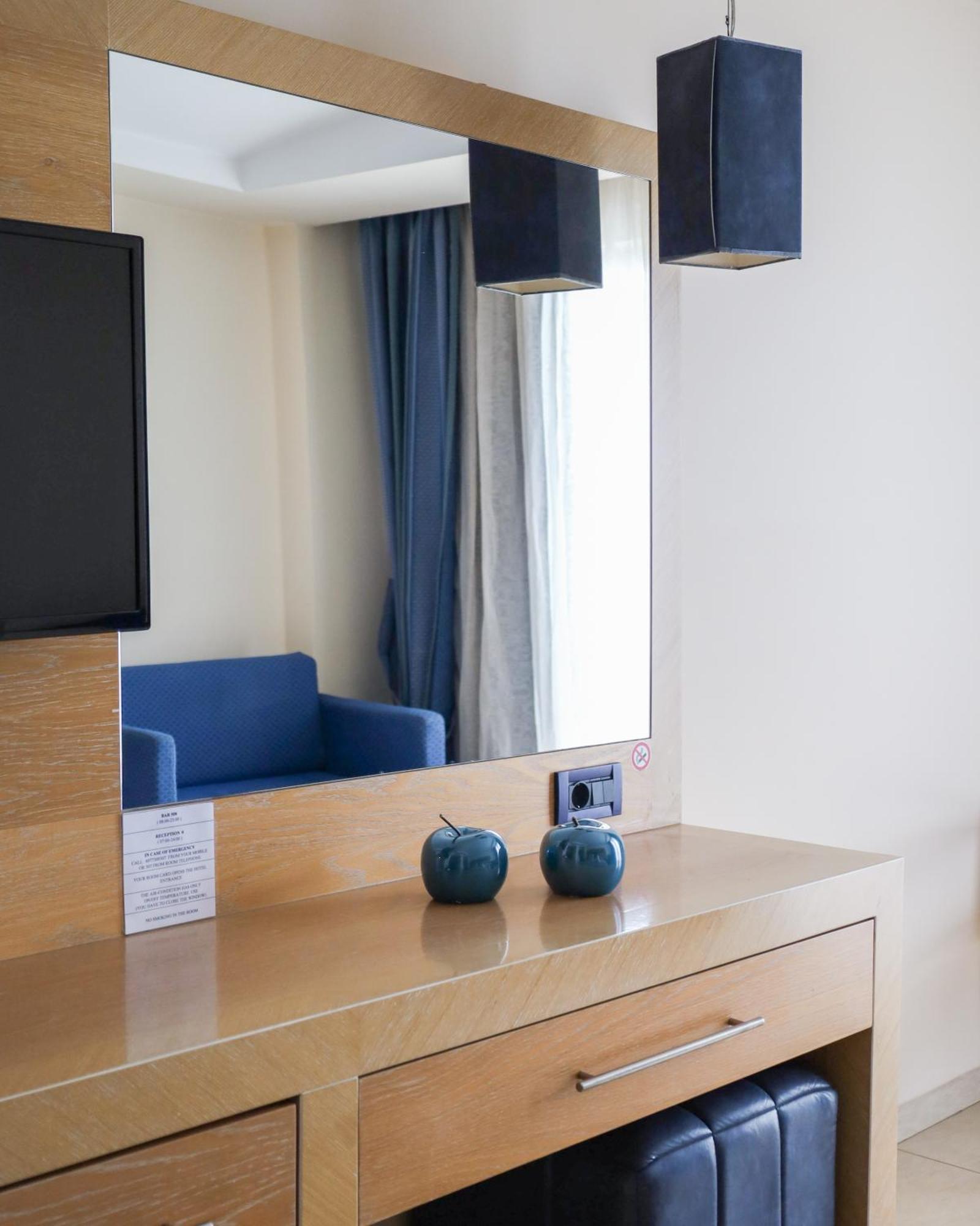 Aegean Blue Beach Hotel Nea Kallikrateia Habitación foto
